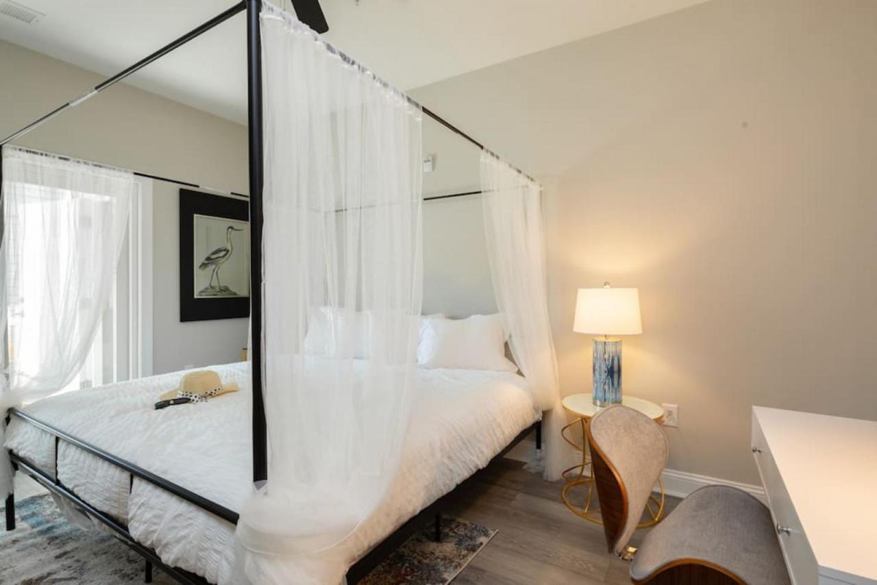 Lovely 4Br King Beds Steps To Beach And Pier F Myrtle Beach Kültér fotó