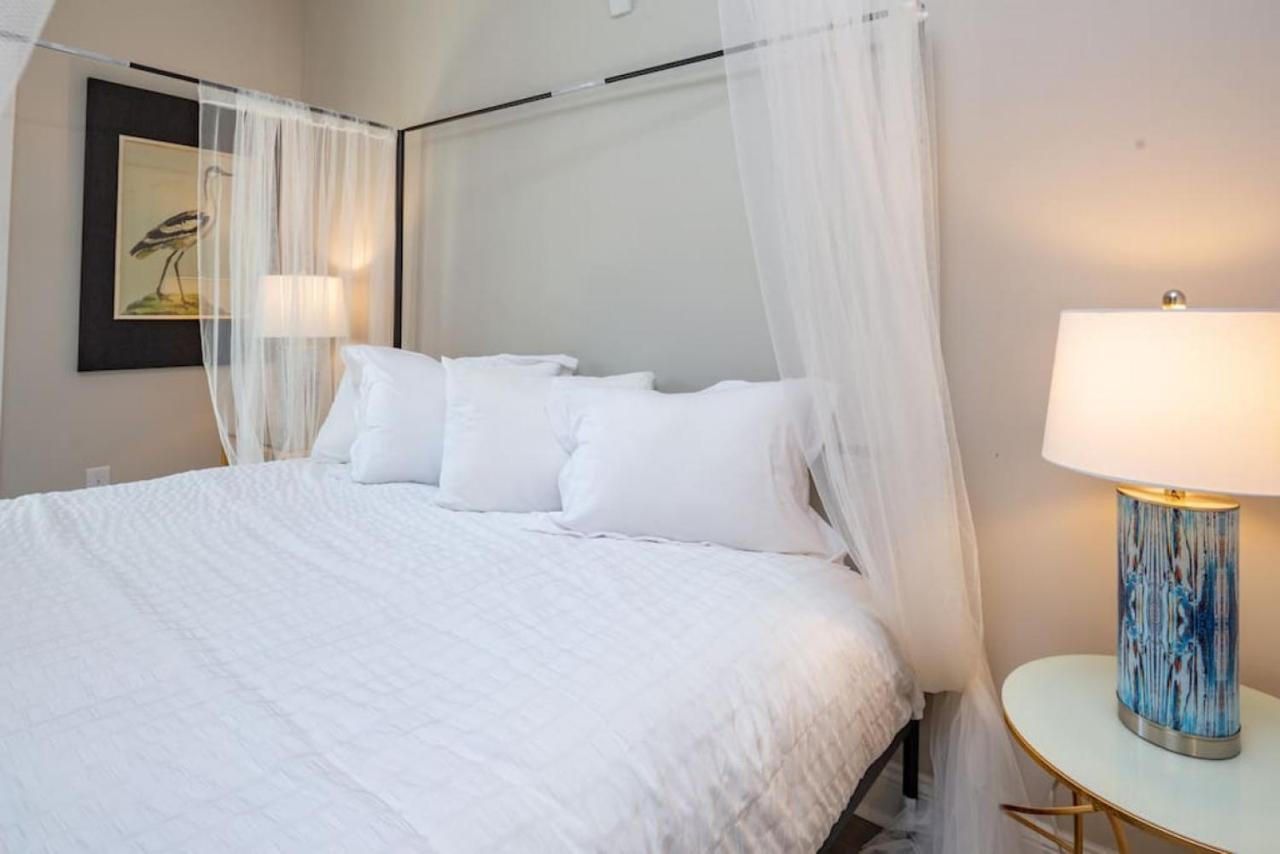 Lovely 4Br King Beds Steps To Beach And Pier F Myrtle Beach Kültér fotó