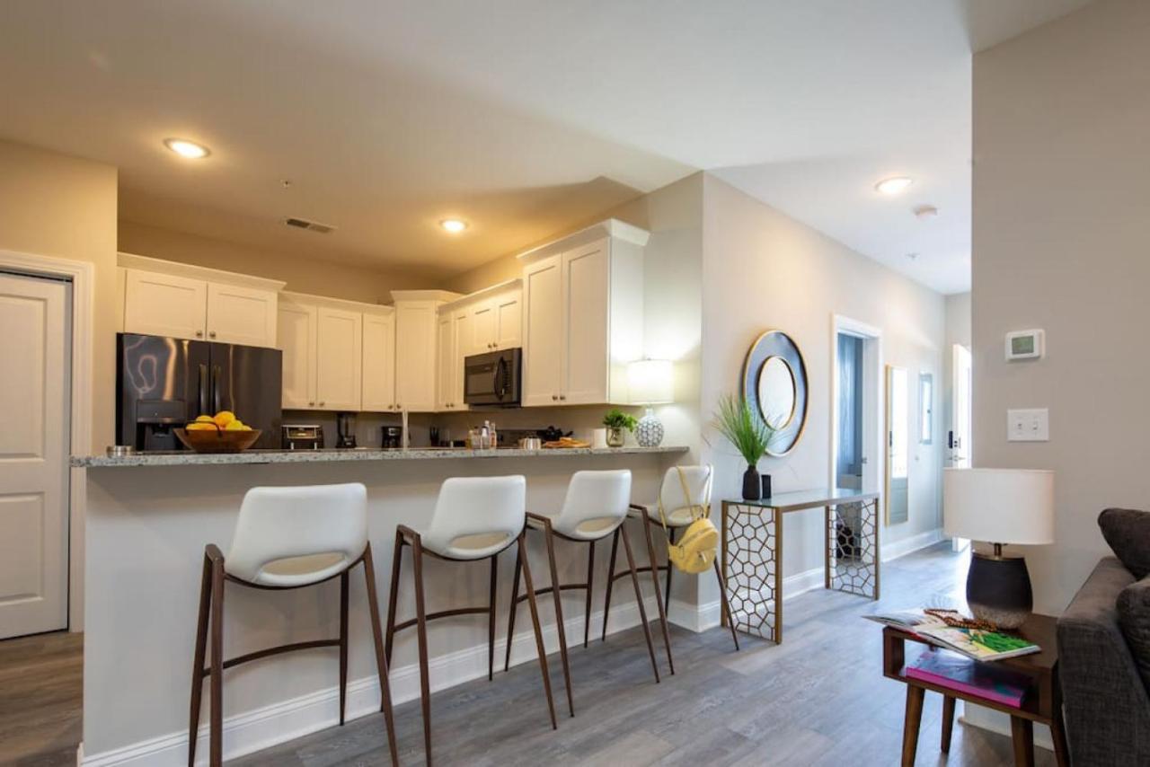 Lovely 4Br King Beds Steps To Beach And Pier F Myrtle Beach Kültér fotó